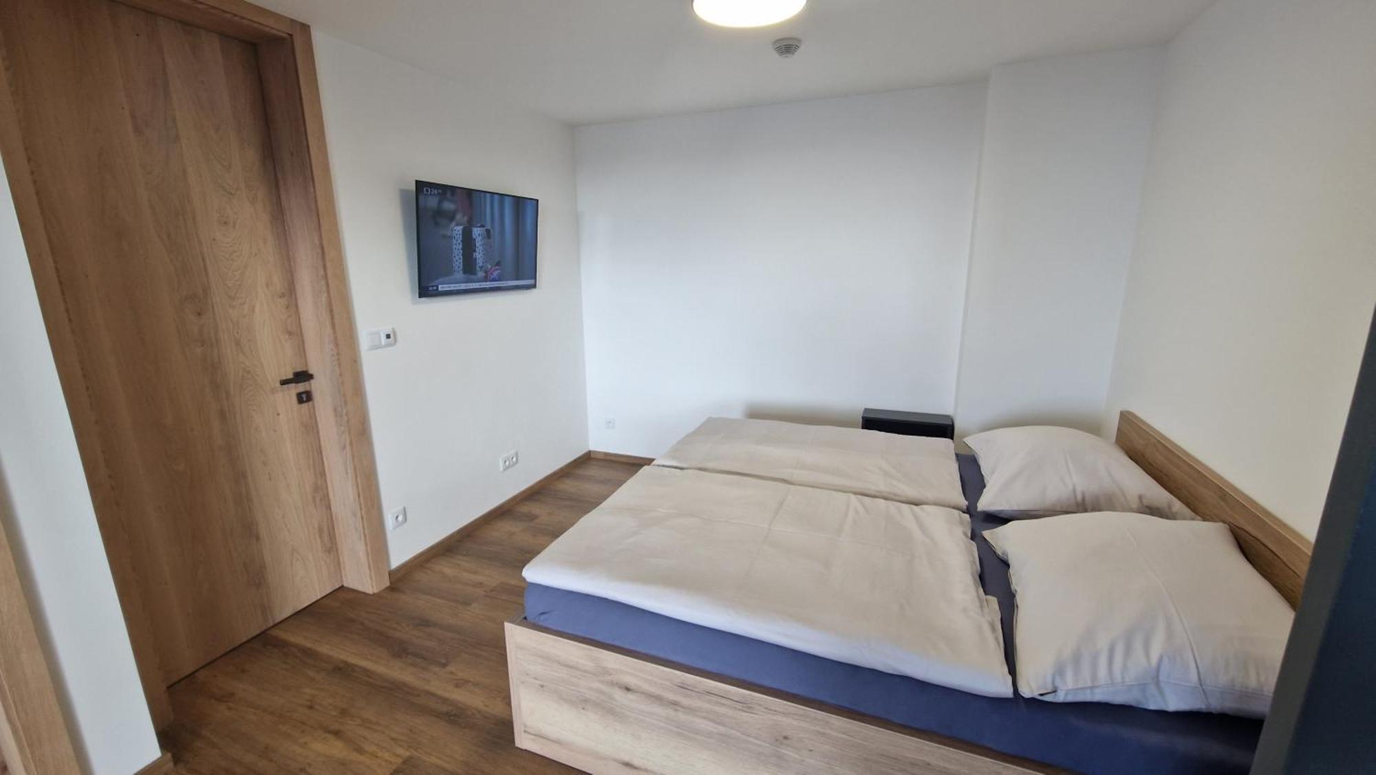 Luxusni Apartmany Certak Vaclavov u Bruntalu Esterno foto